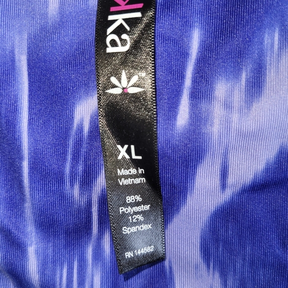 Tank - Picture 3 of 3